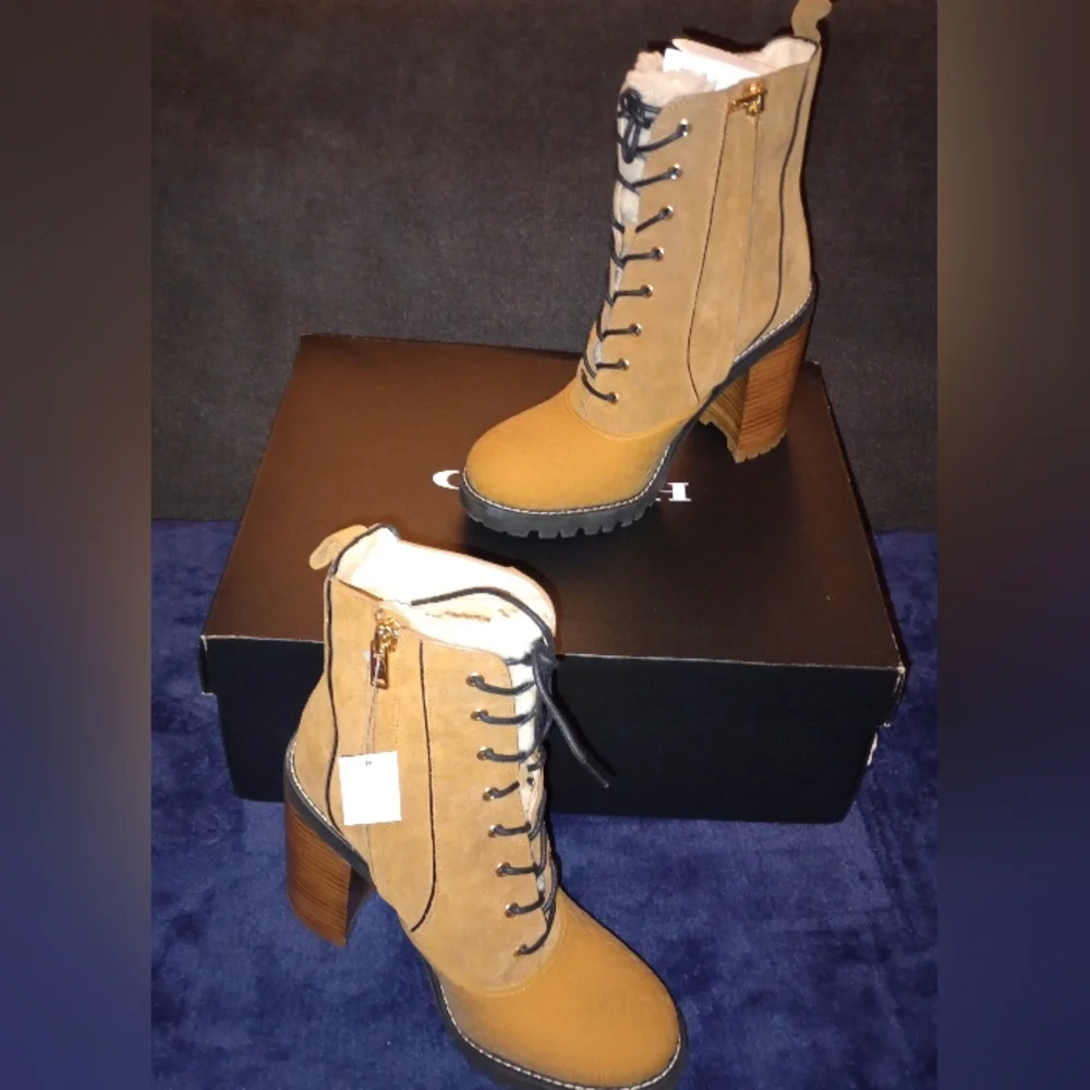 NWB Coach Haven Suede Boots Raw Umber Size 8.5B - Picture 3 of 13